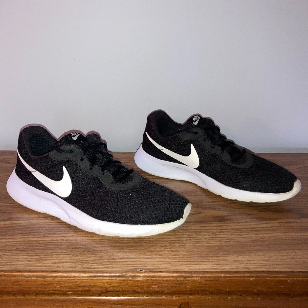 Nike Tanjun Shoes, Black, Men's Size 12